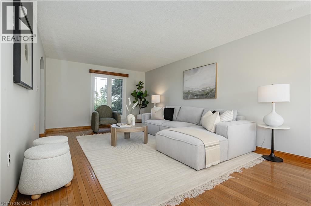 












631 FOUR MILE CREEK Road

,
Niagara-on-the-Lake,




Ontario
L0S1J0

