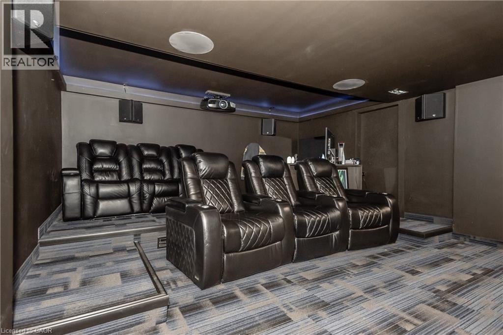 












236 IRONWOOD Road

,
Guelph,




Ontario
N1G3G1

