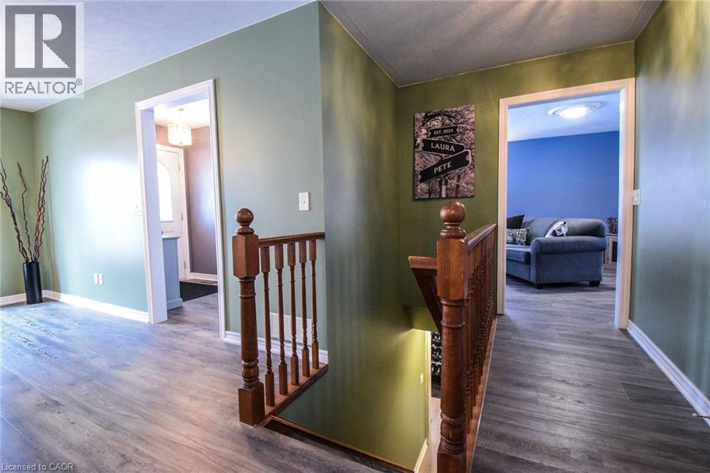 












3 MEADOWBROOK Court

,
Dunnville,




Ontario
N1A3H6

