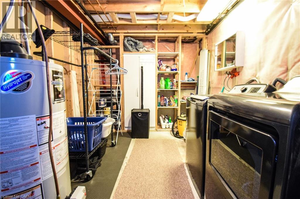 












3 MEADOWBROOK Court

,
Dunnville,




Ontario
N1A3H6

