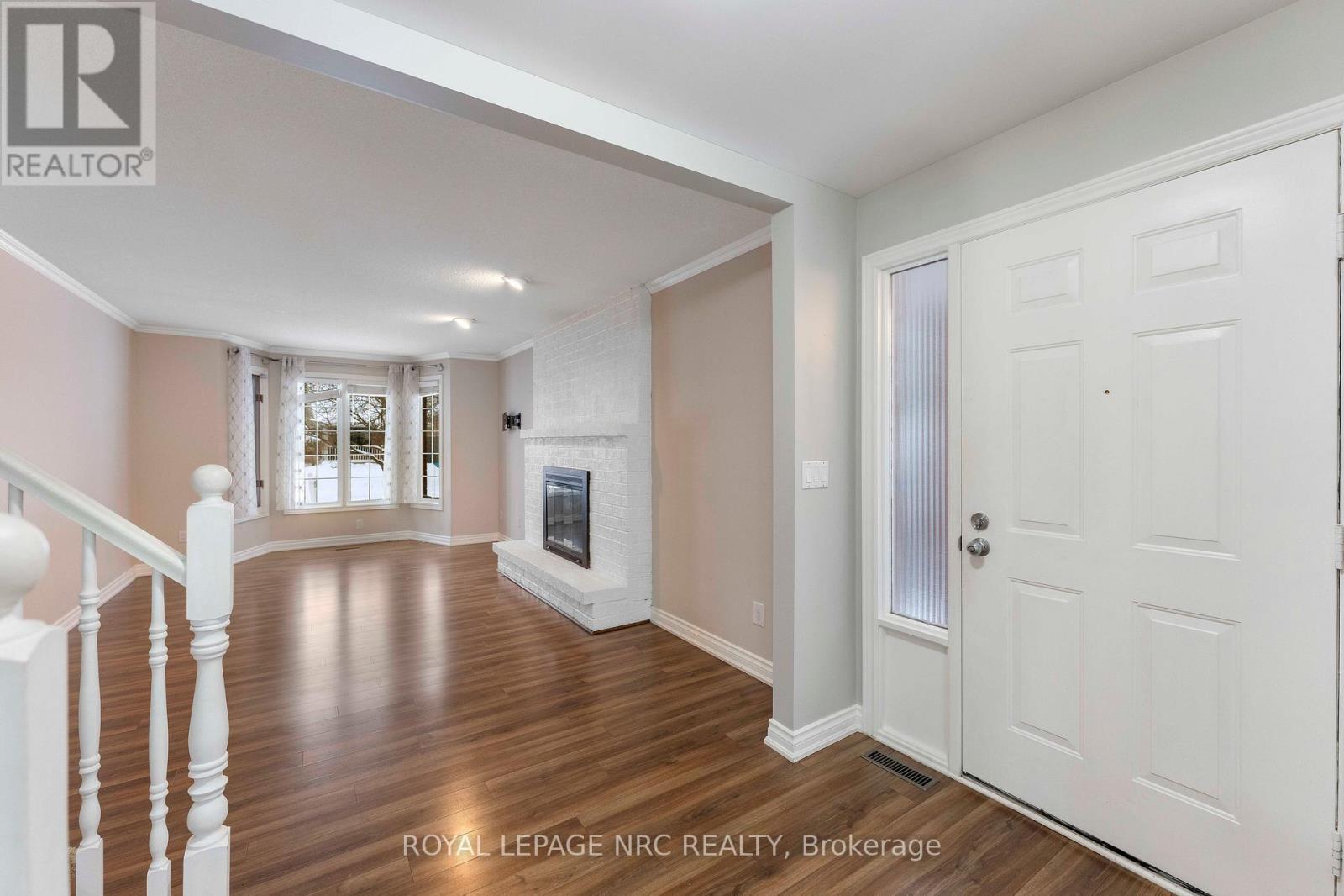 












41 HUNTINGTON LANE

,
St. Catharines (Grapeview),




Ontario
L2S3R5

