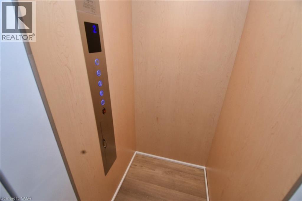 












279 HESS Street S

,
Hamilton,




Ontario
L8P3P6

