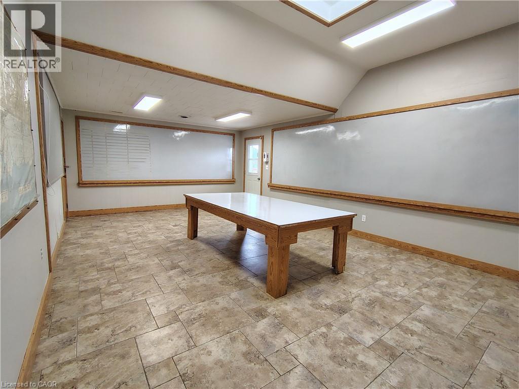 












1333 3 Highway E

,
Dunnville,




Ontario
N1A2Z1

