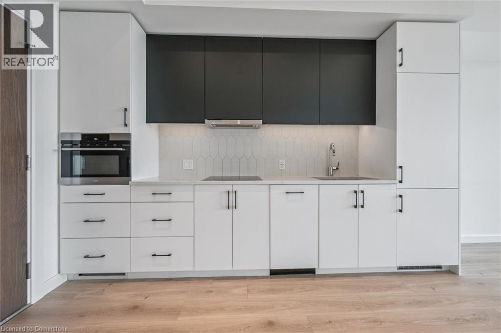 












741 KING Street W Unit# 501

,
Kitchener,




Ontario
N2G4K9

