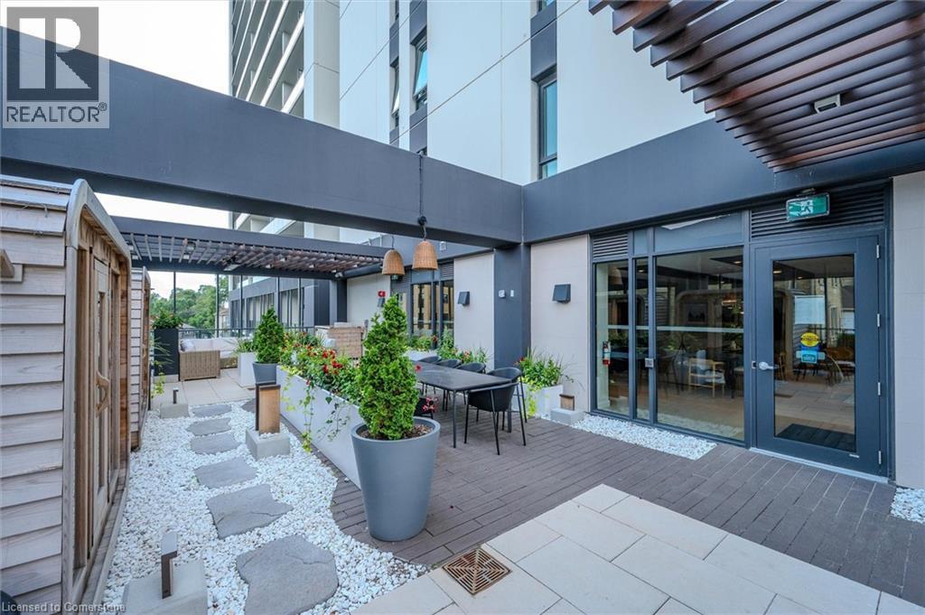 












741 KING Street W Unit# 501

,
Kitchener,




Ontario
N2G4K9

