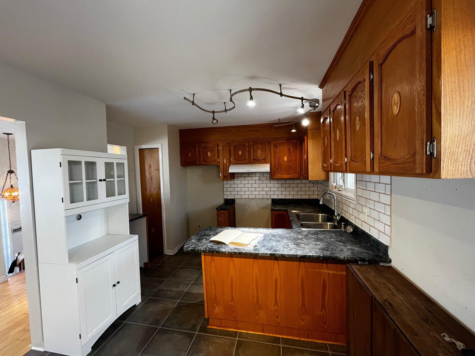 









2548


Place Bujold

,
Boisbriand,




QC
J7H2T1

