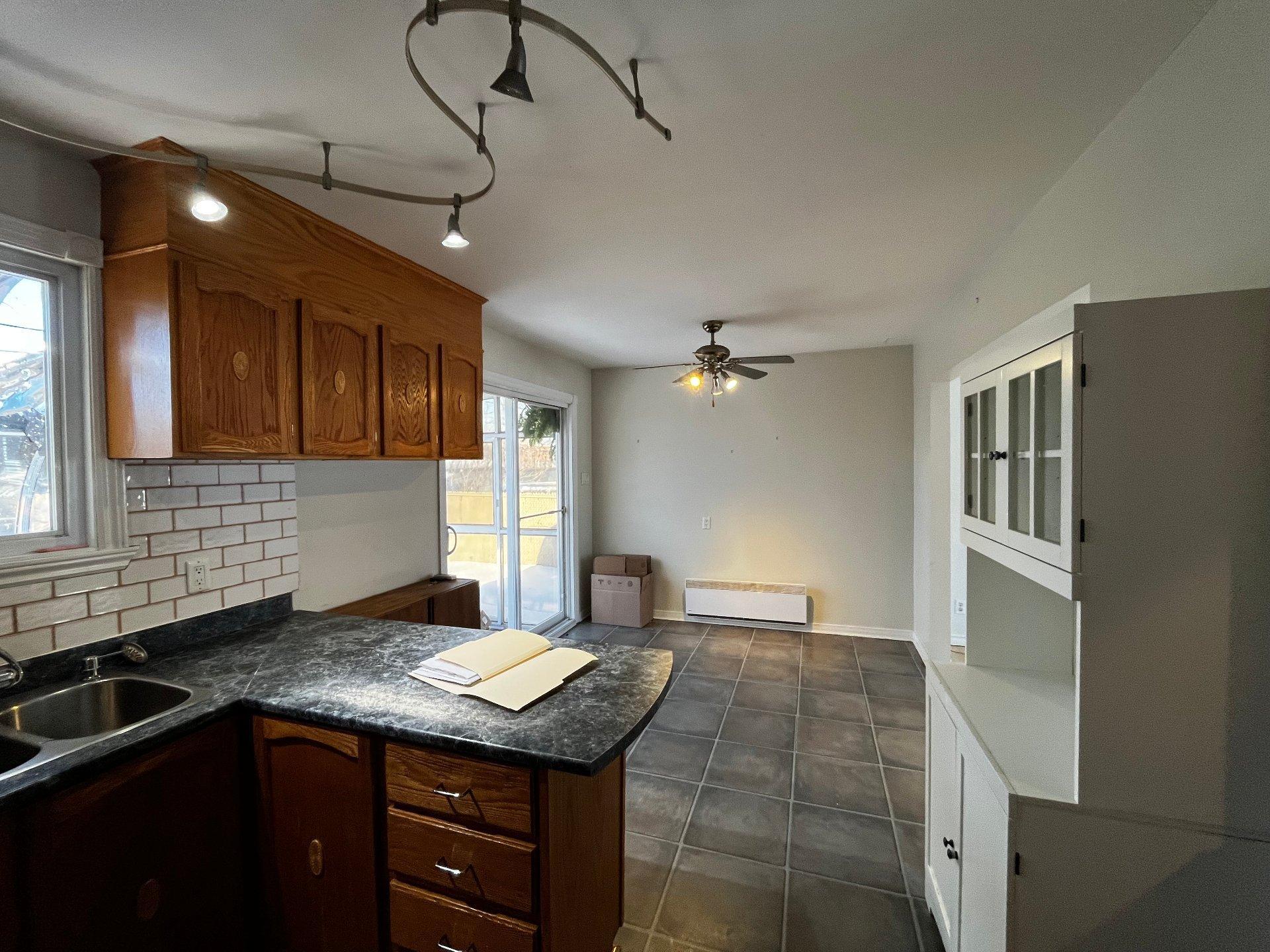 









2548


Place Bujold

,
Boisbriand,




QC
J7H2T1

