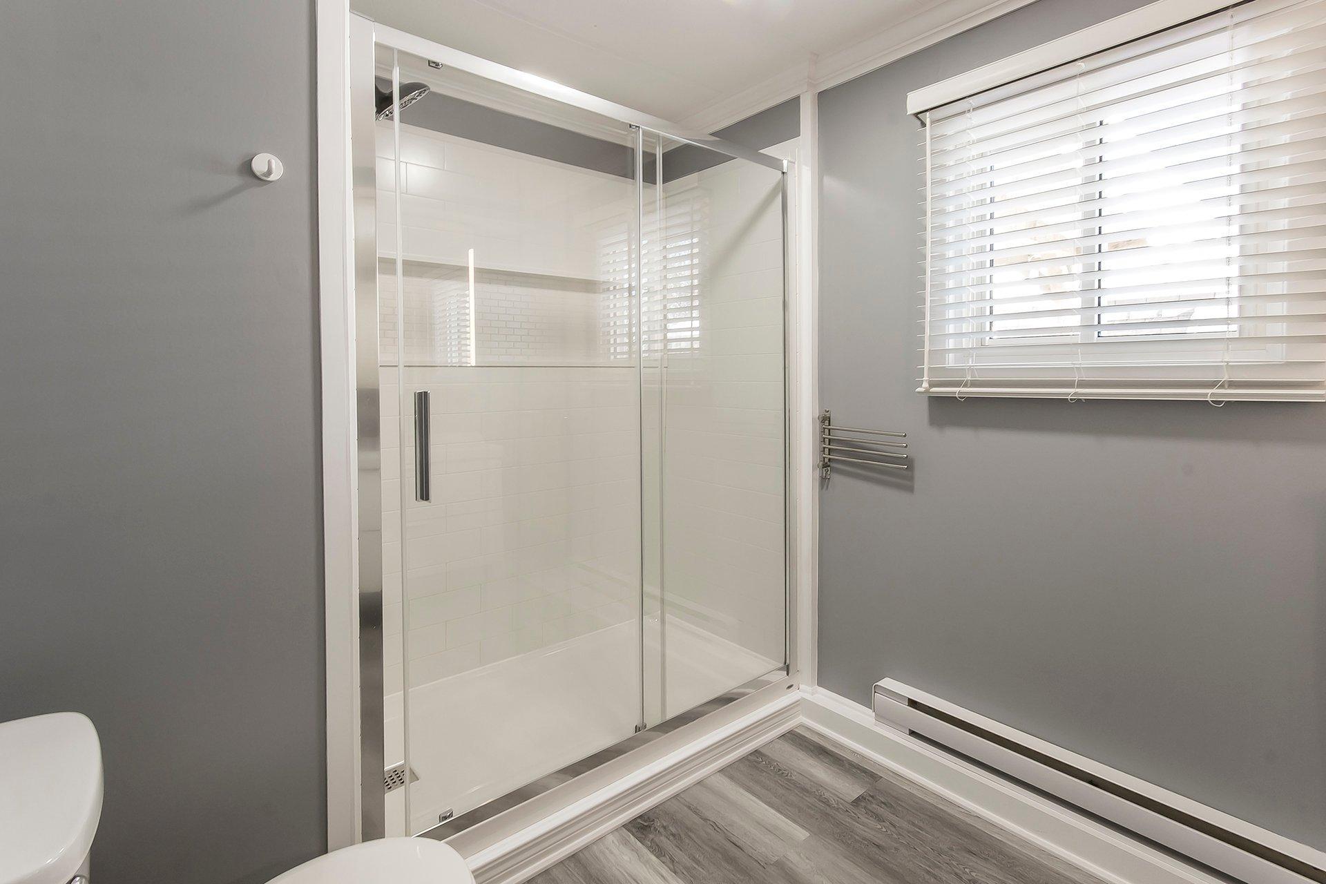 









57


10e Avenue O.

,
Gatineau (Gatineau),




QC
J8T6X9

