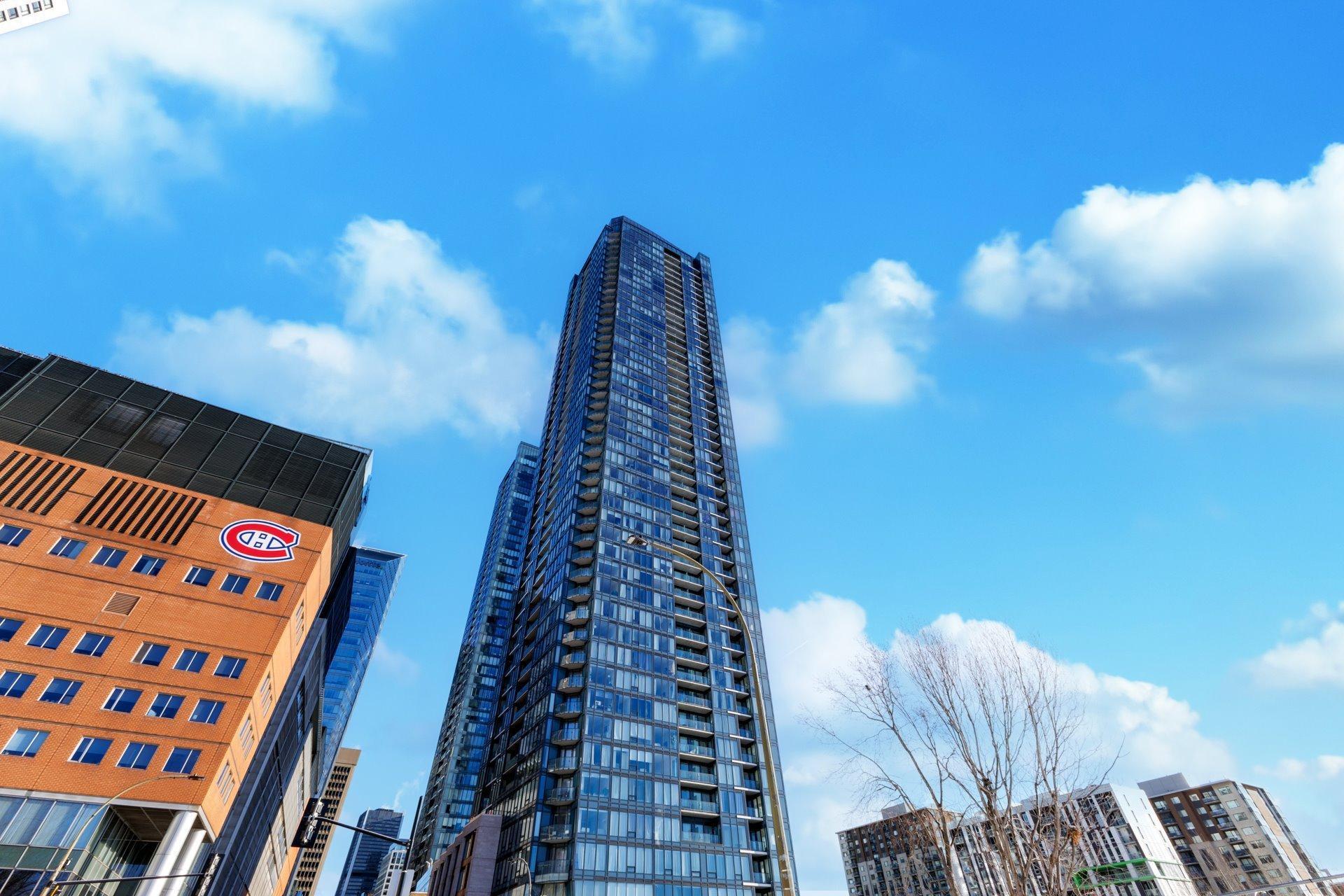 









1288


Rue St-Antoine O.

, 3005,
Montréal (Ville-Marie),




QC
H3C0X6

