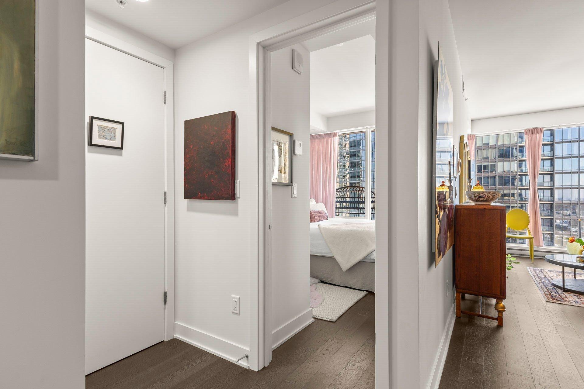 









1288


Rue St-Antoine O.

, 3005,
Montréal (Ville-Marie),




QC
H3C0X6

