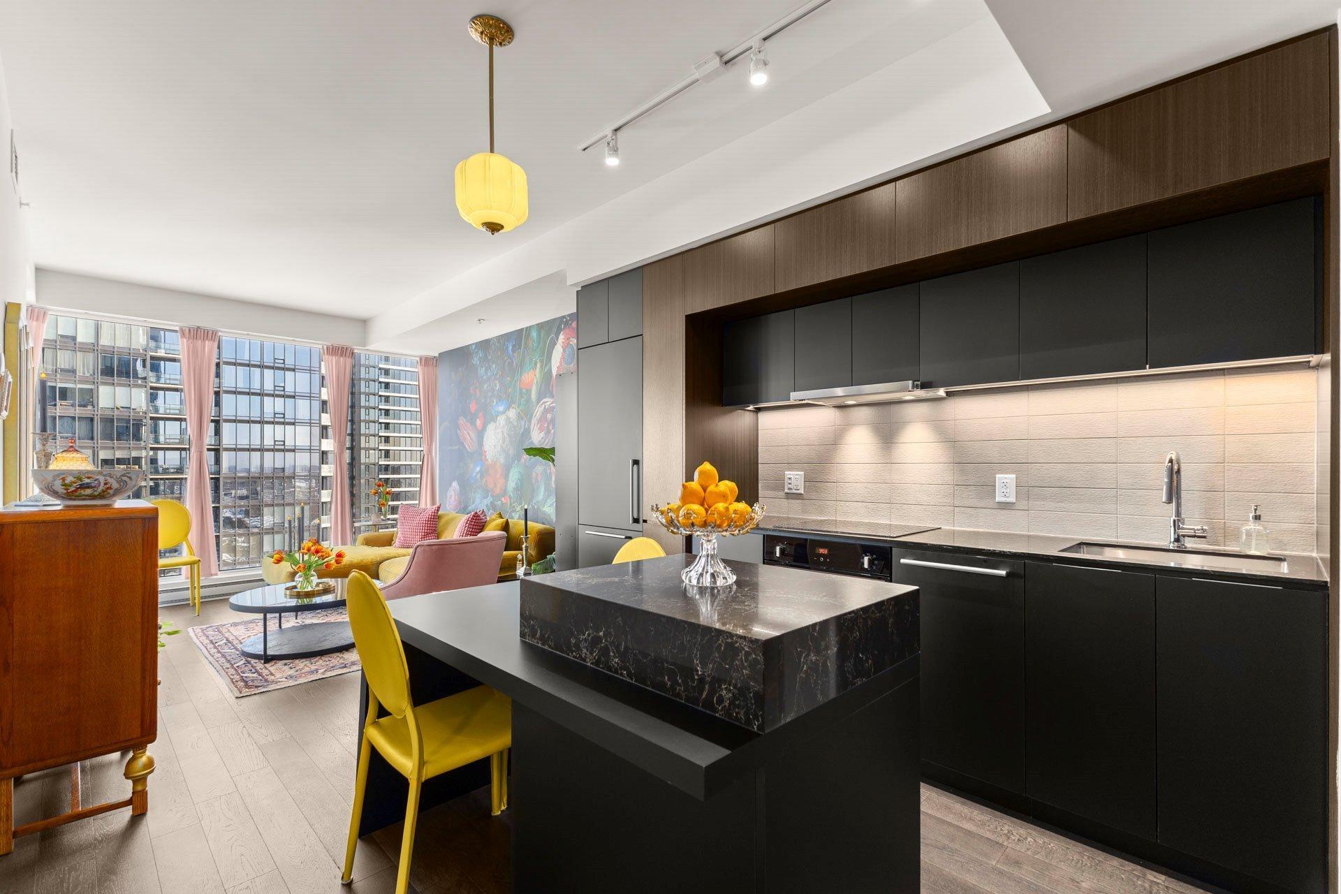 









1288


Rue St-Antoine O.

, 3005,
Montréal (Ville-Marie),




QC
H3C0X6

