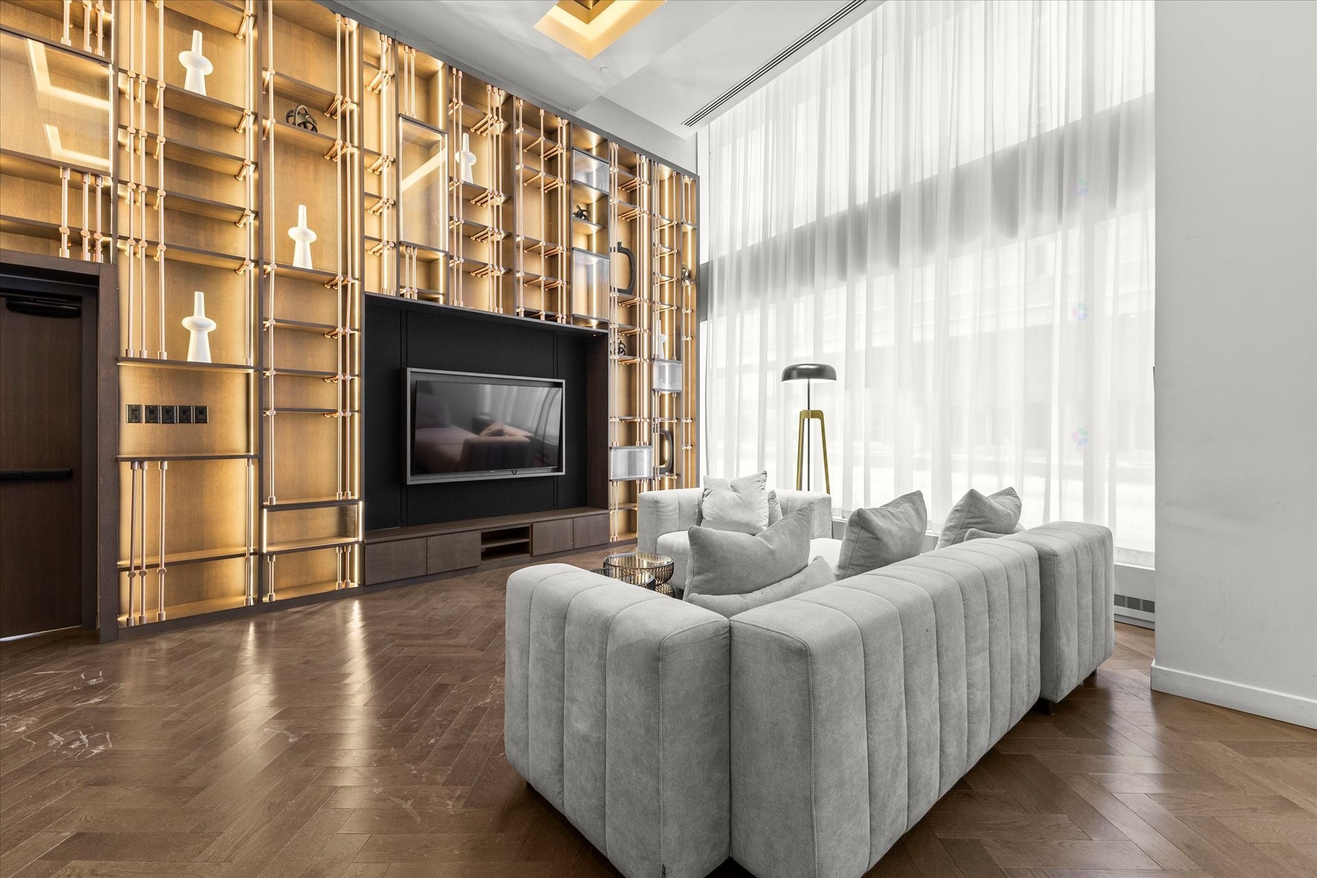 









1288


Rue St-Antoine O.

, 3005,
Montréal (Ville-Marie),




QC
H3C0X6

