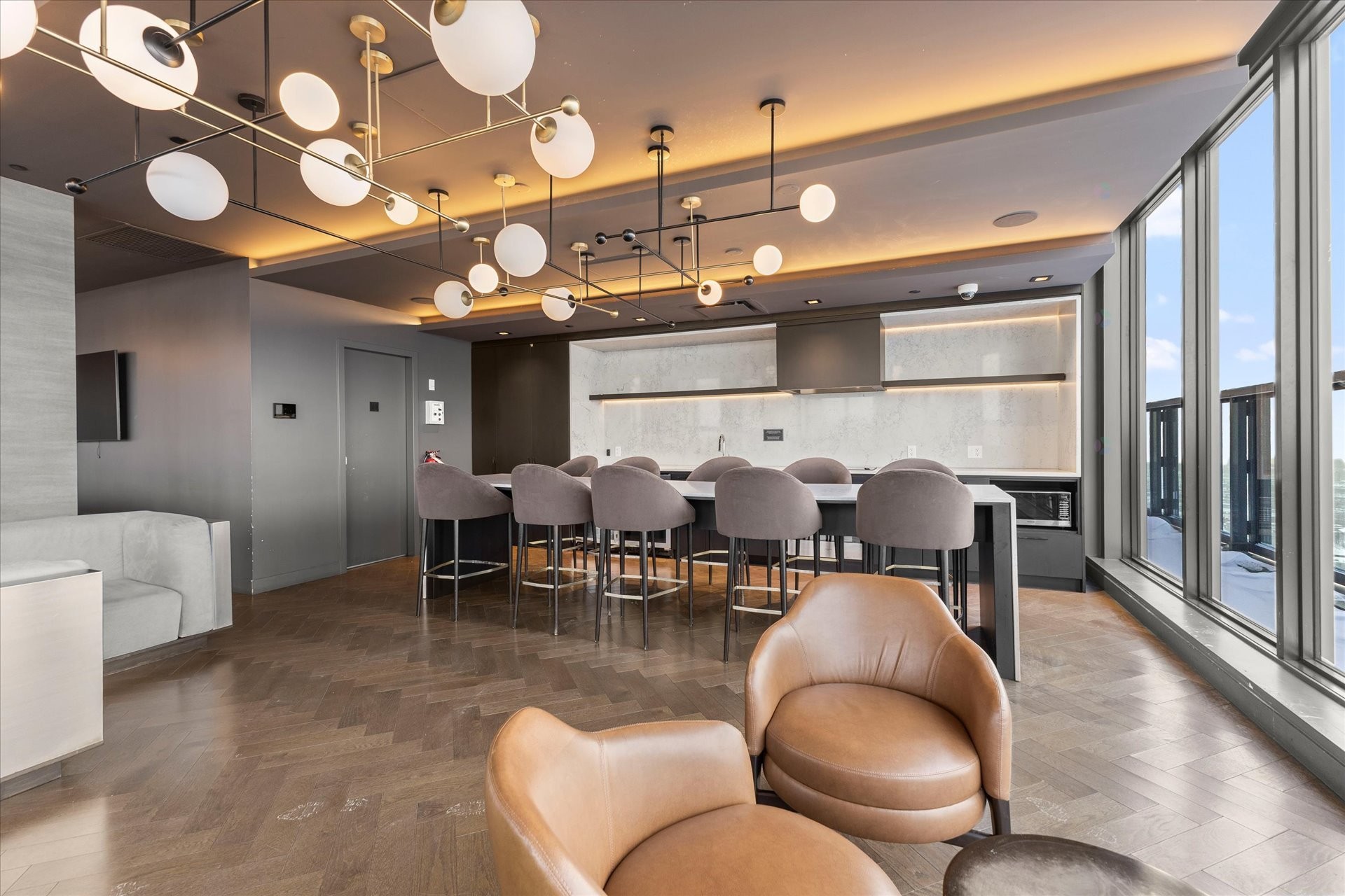 









1288


Rue St-Antoine O.

, 3005,
Montréal (Ville-Marie),




QC
H3C0X6

