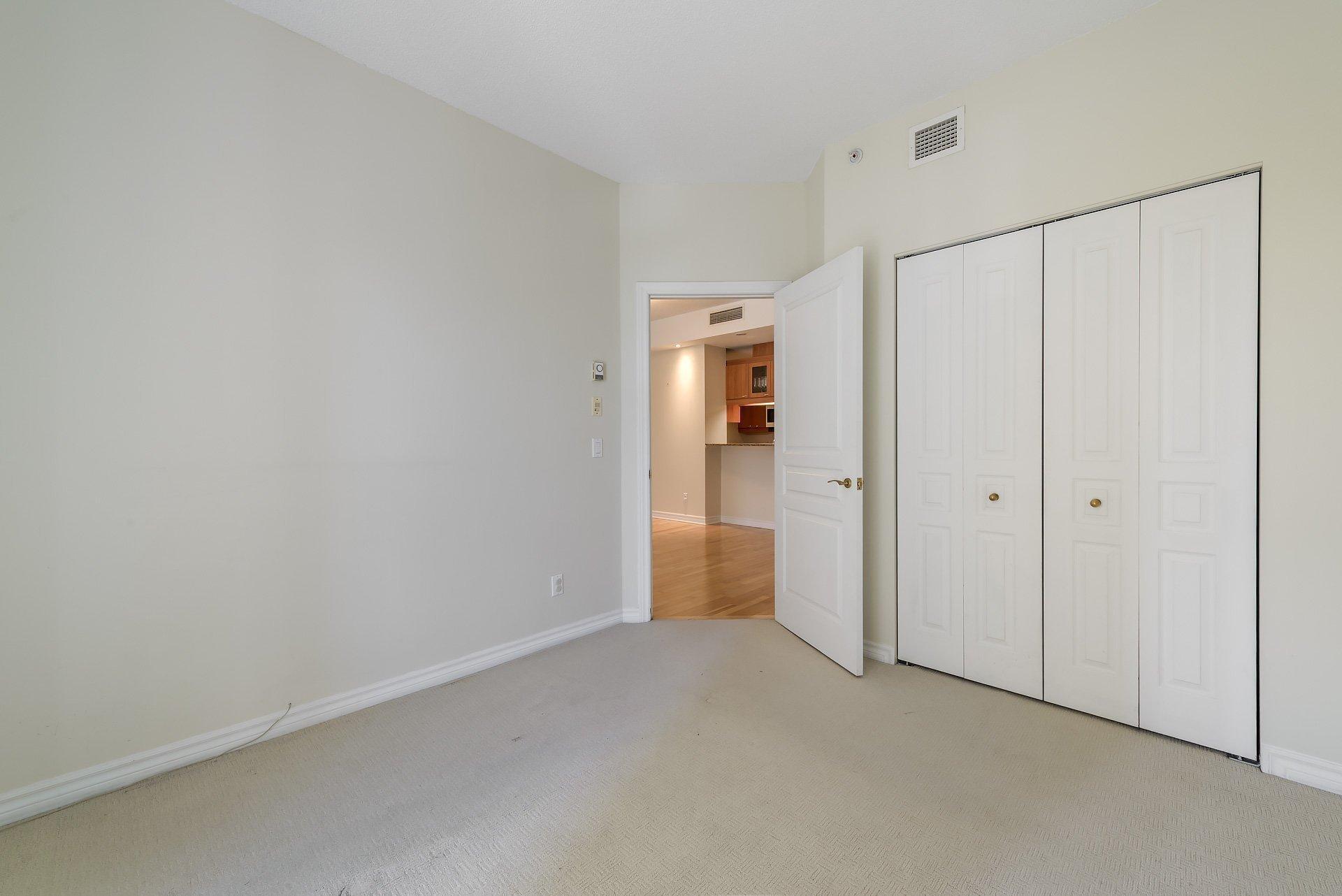 









2


Place des Jardins-des-Vosges

, 219,
Montréal (Verdun/Île-des-Soeurs),




QC
H3E2B2

