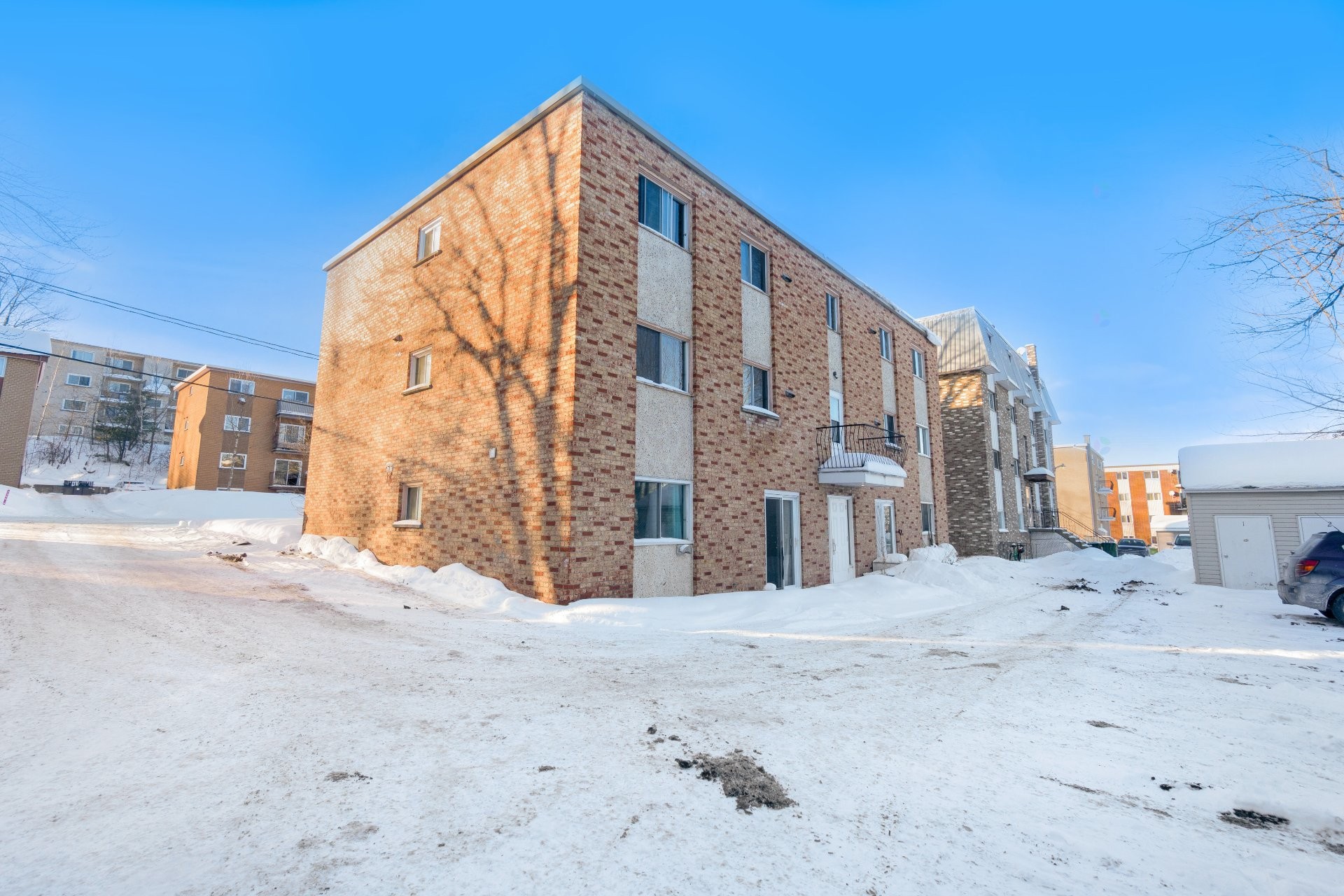 









1630


Rue Adélard-Collette

,
Sherbrooke (Les Nations),




QC
J1H4V8

