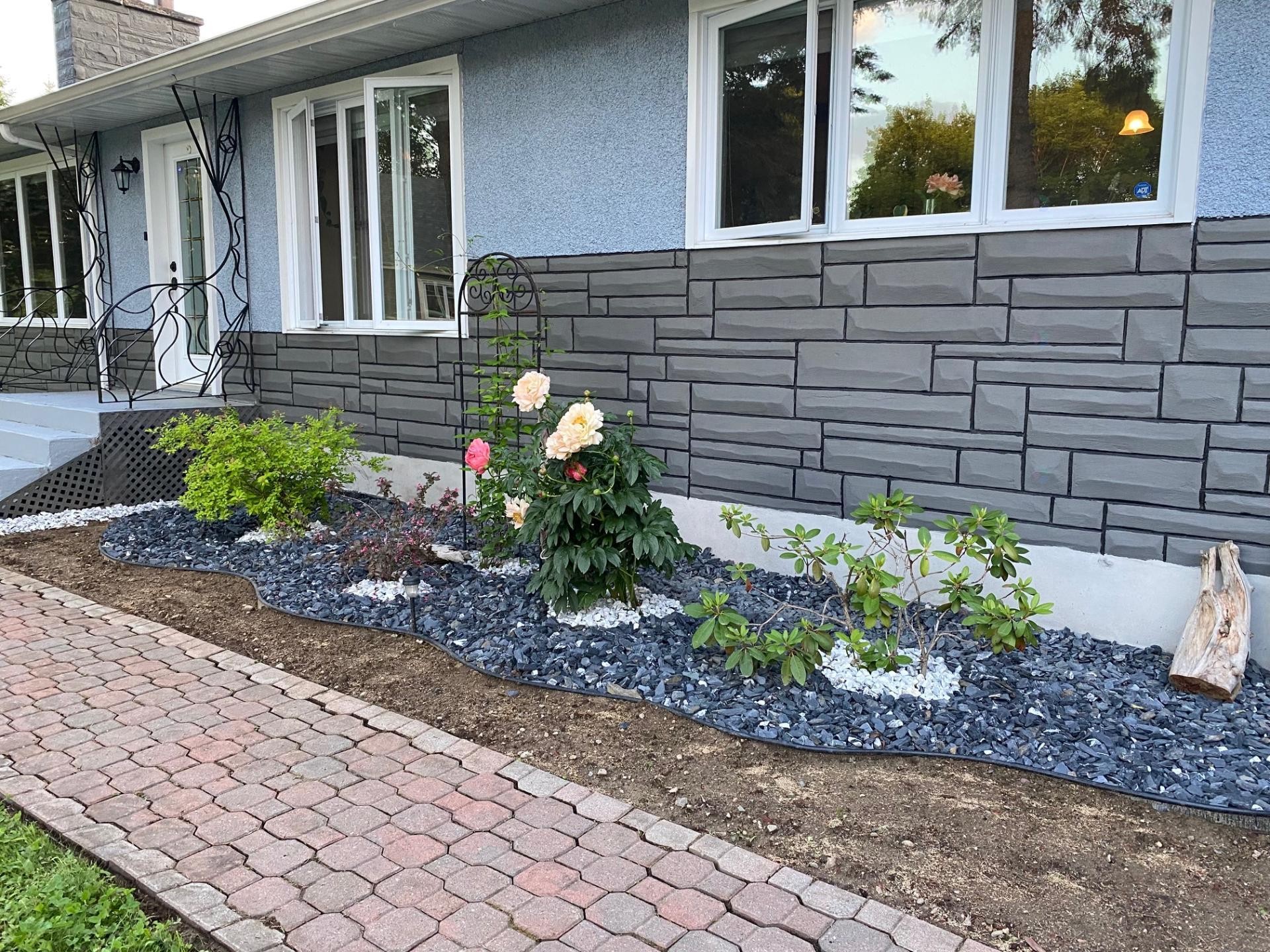 









611


Rue Kenny

,
Gatineau (Buckingham),




QC
J8L1Z7

