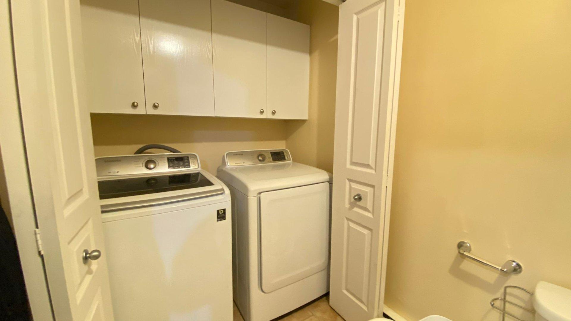 









910


Rue Jules-Poitras

,
Montréal (Saint-Laurent),




QC
H4N3M7

