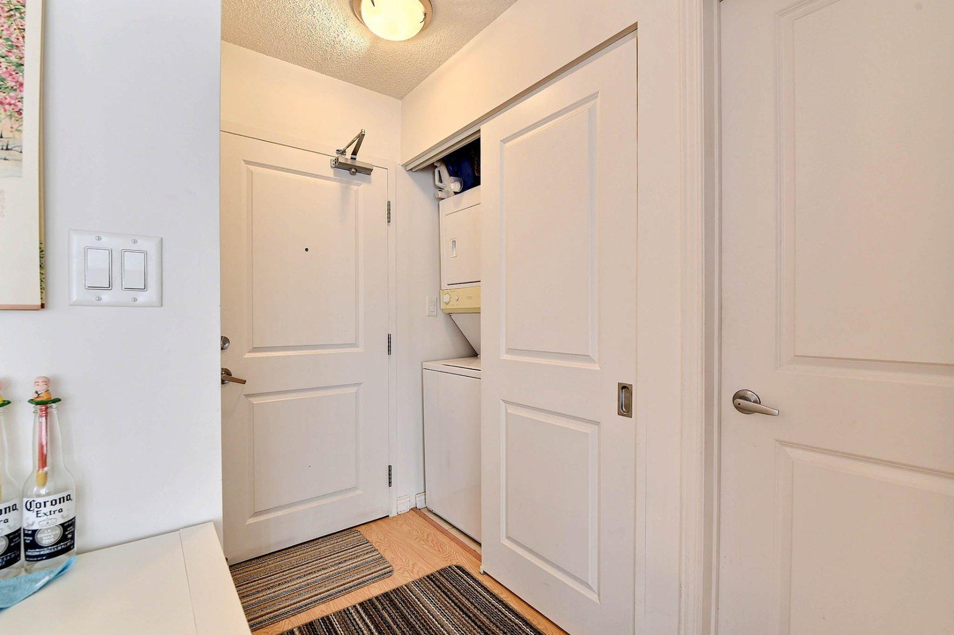 









1225


Rue Notre-Dame O.

, 723,
Montréal (Ville-Marie),




QC
H3C6S3

