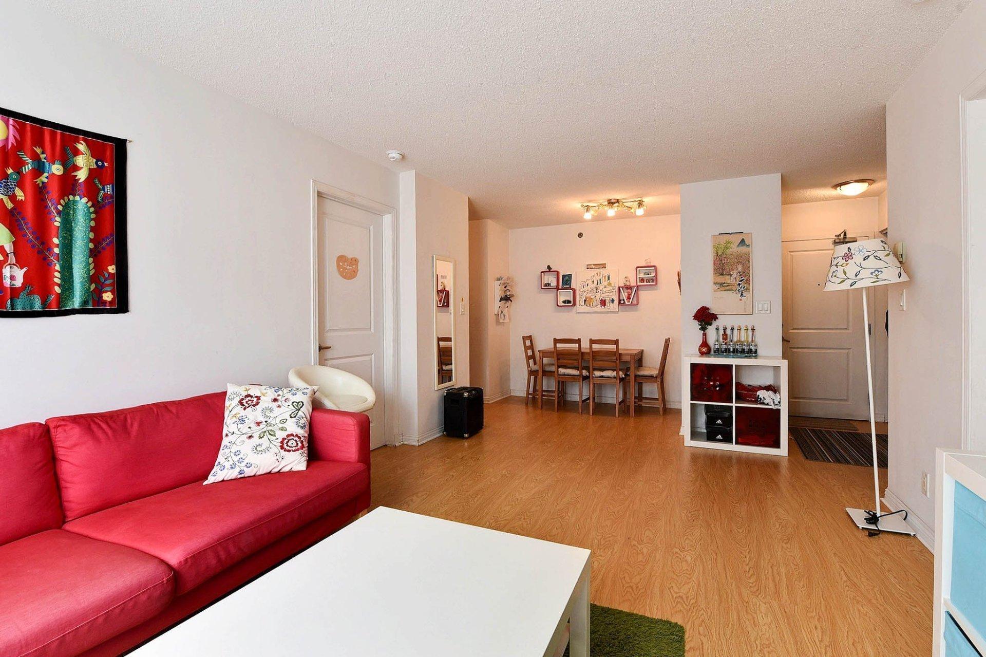 









1225


Rue Notre-Dame O.

, 723,
Montréal (Ville-Marie),




QC
H3C6S3

