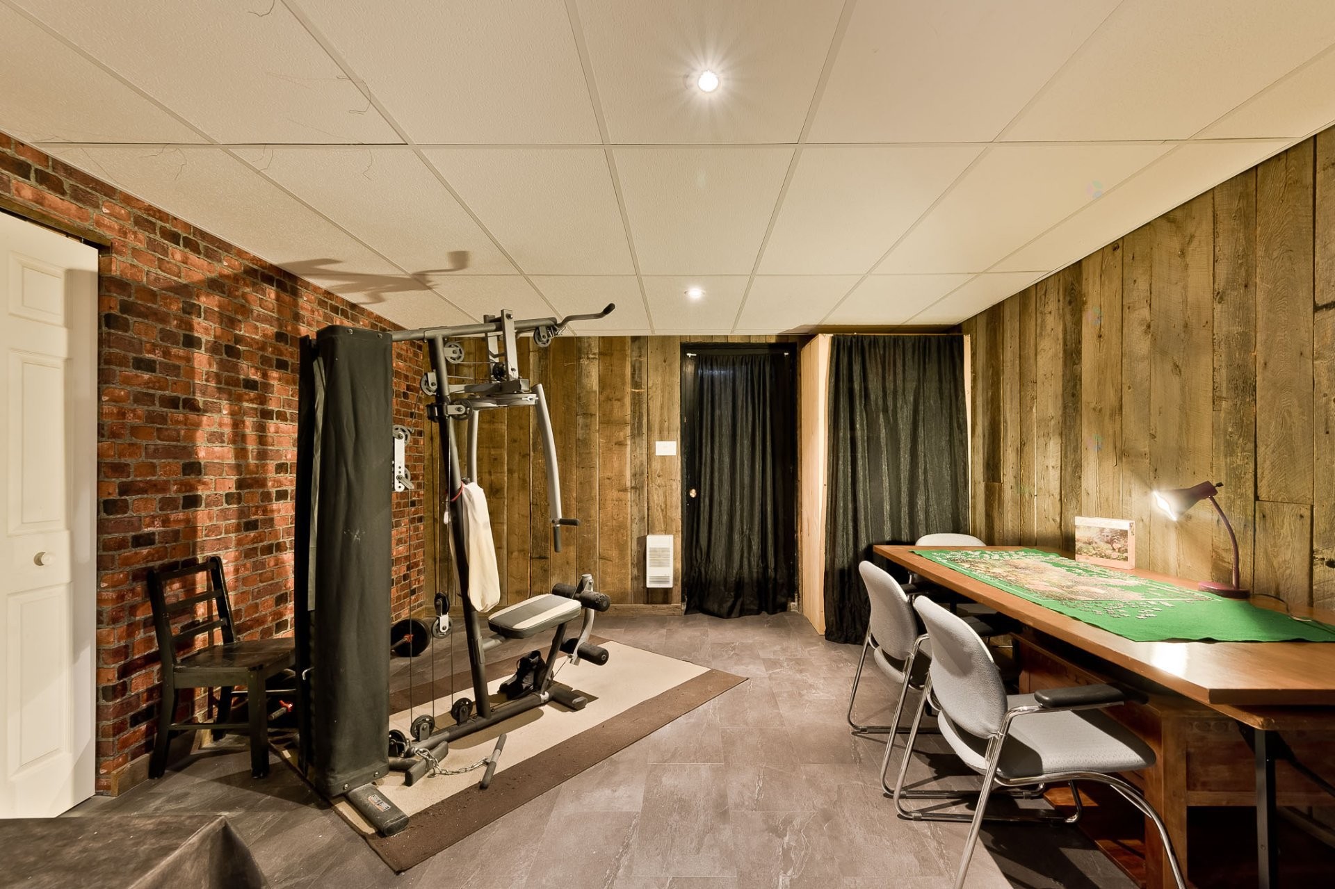 









43


Rue Roger-Boisvert

,
Sherbrooke (Fleurimont),




QC
J1G4E5

