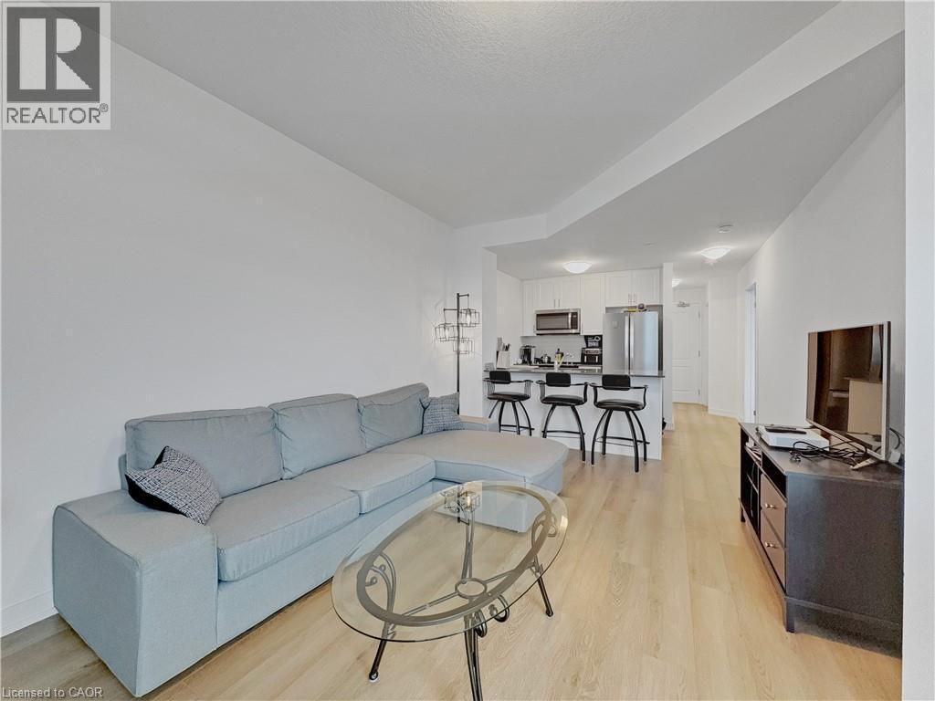 












10 MALLARD Trail Unit# 434

,
Waterdown,




Ontario
L8B2A7

