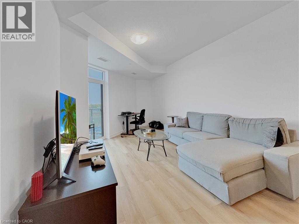 












10 MALLARD Trail Unit# 434

,
Waterdown,




Ontario
L8B2A7

