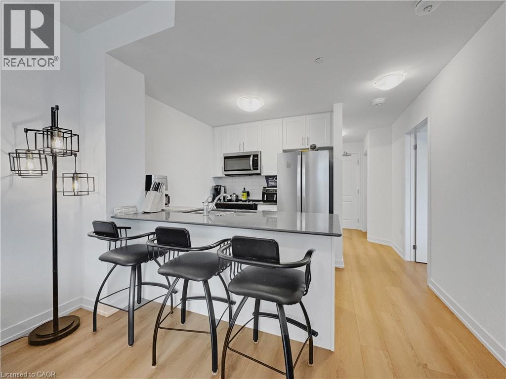 












10 MALLARD Trail Unit# 434

,
Waterdown,




Ontario
L8B2A7

