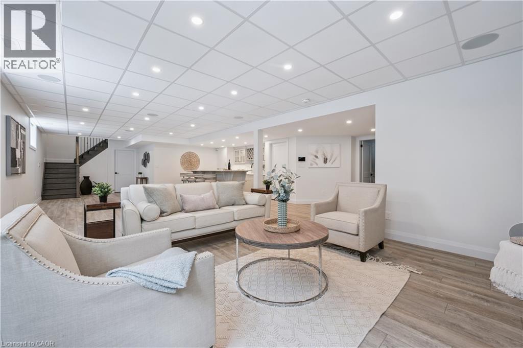 












186 TIMBER TRAIL Road

,
Elmira,




Ontario
N3B0C7

