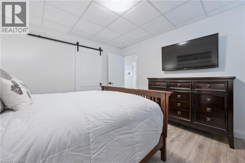 












186 TIMBER TRAIL Road

,
Elmira,




Ontario
N3B0C7

