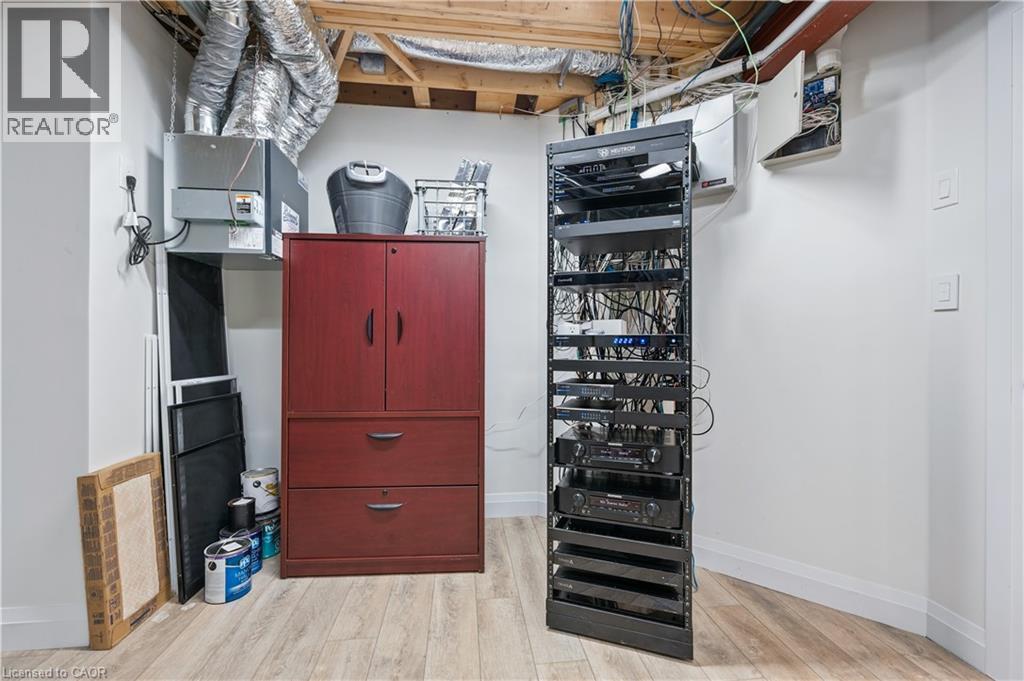 












186 TIMBER TRAIL Road

,
Elmira,




Ontario
N3B0C7

