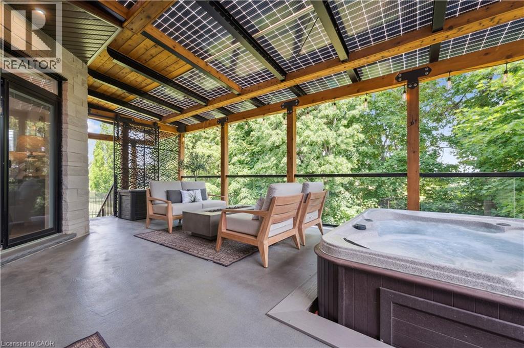 












186 TIMBER TRAIL Road

,
Elmira,




Ontario
N3B0C7

