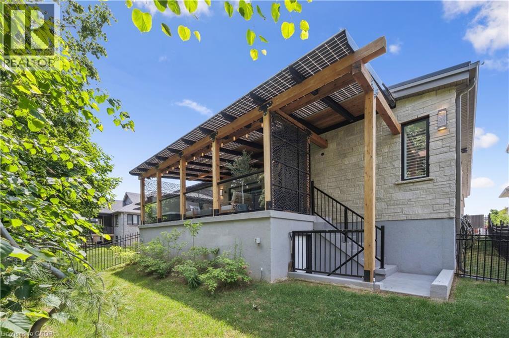 












186 TIMBER TRAIL Road

,
Elmira,




Ontario
N3B0C7

