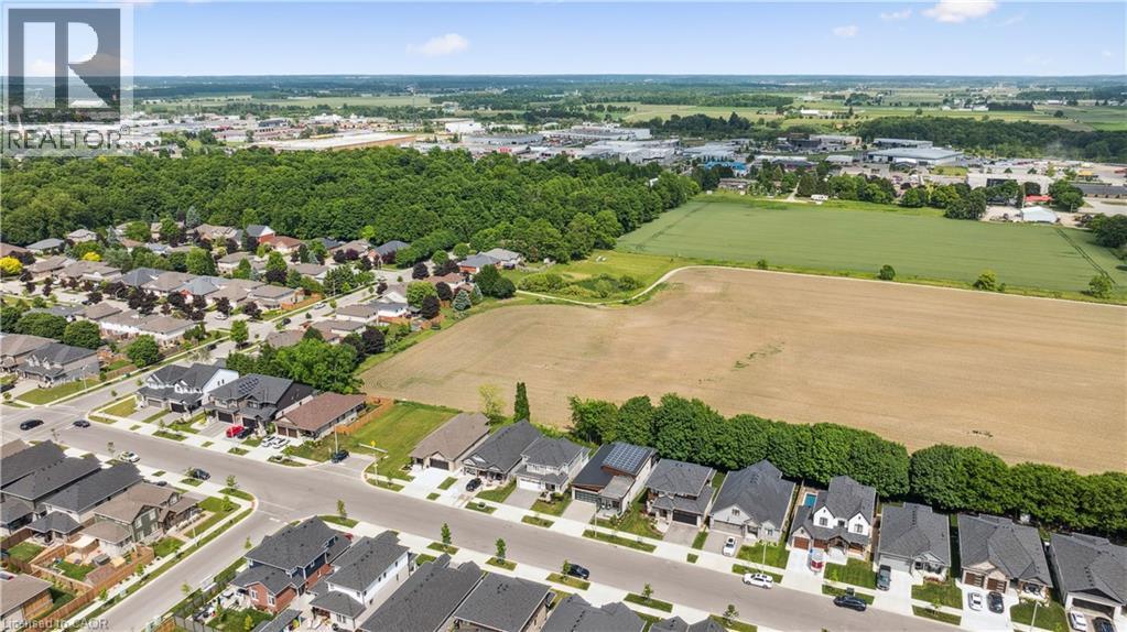 












186 TIMBER TRAIL Road

,
Elmira,




Ontario
N3B0C7

