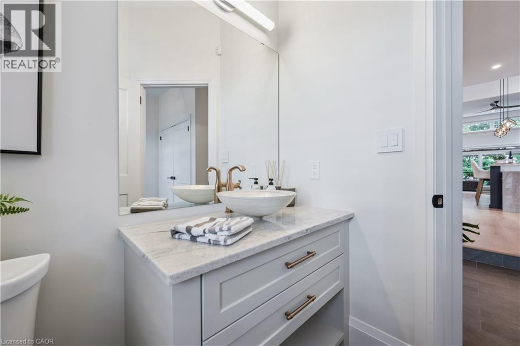 












186 TIMBER TRAIL Road

,
Elmira,




Ontario
N3B0C7

