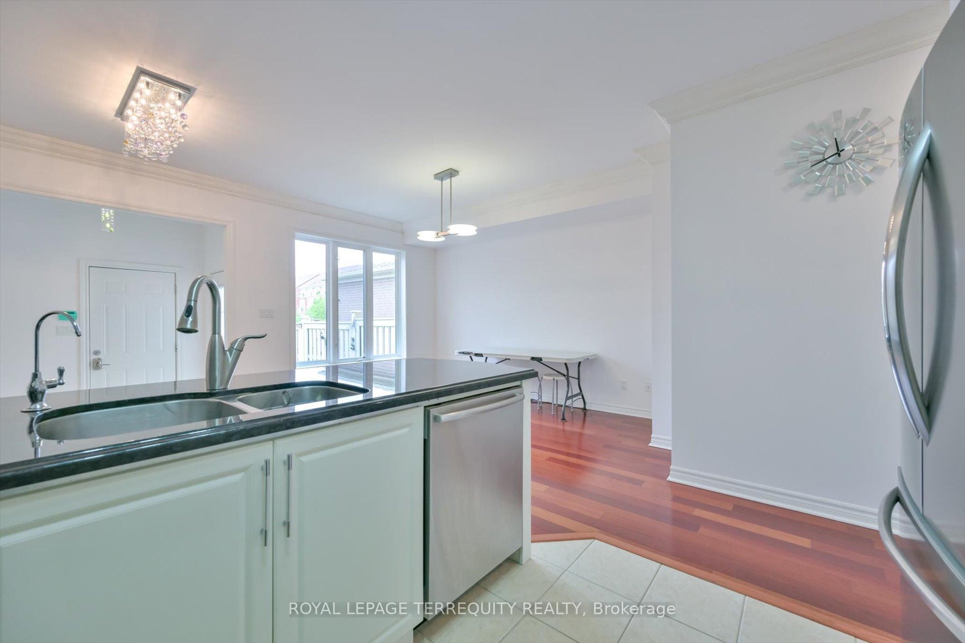 









10461


Woodbine

Avenue,
Markham,




ON
L6C 0K4

