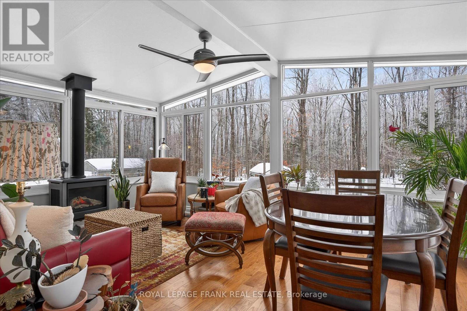 












494 5TH LINE

,
Selwyn,




Ontario
K9J0C5

