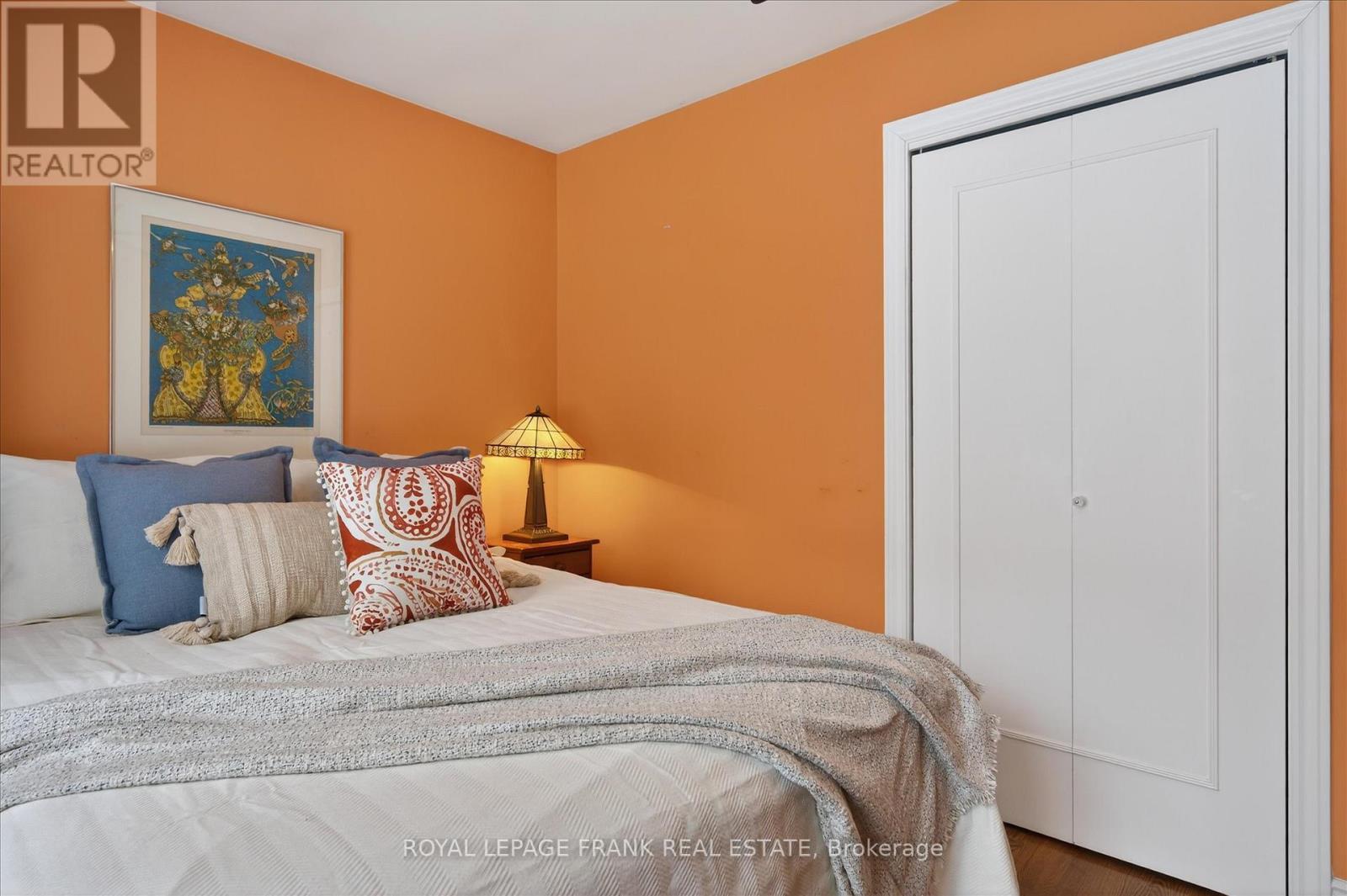 












494 5TH LINE

,
Selwyn,




Ontario
K9J0C5

