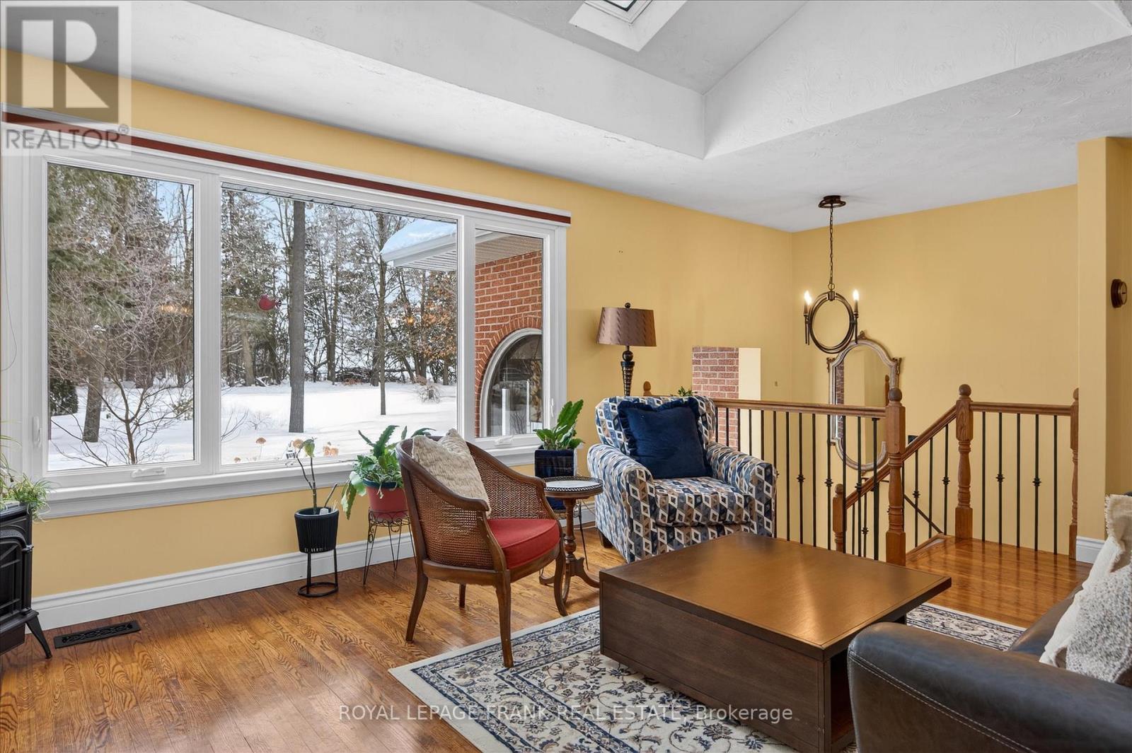 












494 5TH LINE

,
Selwyn,




Ontario
K9J0C5

