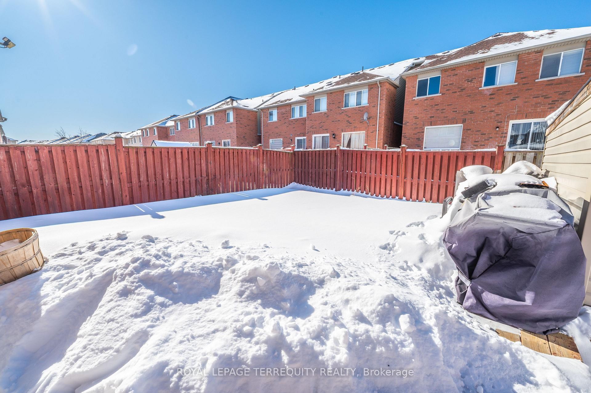 









44


Iceberg

Trail,
Brampton,




ON
L6R 0J7

