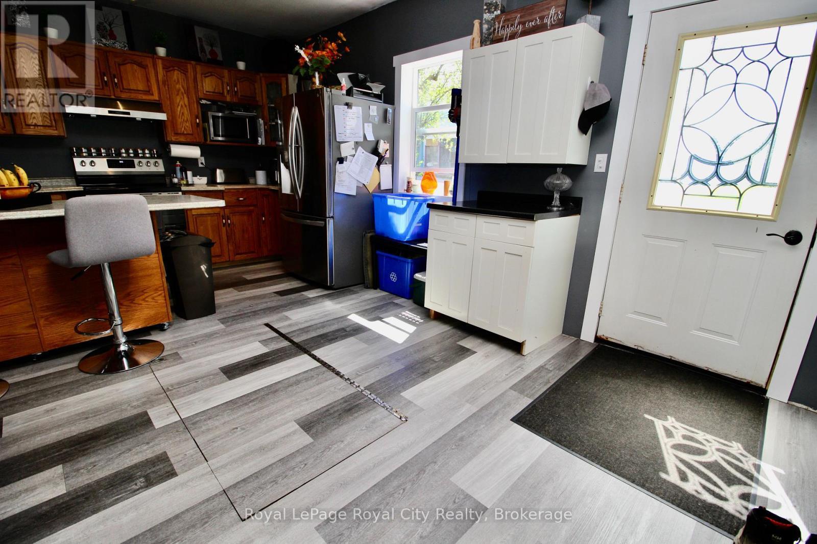 












2557 BRUCE 9 ROAD

,
Northern Bruce Peninsula,




Ontario
N0H1W0

