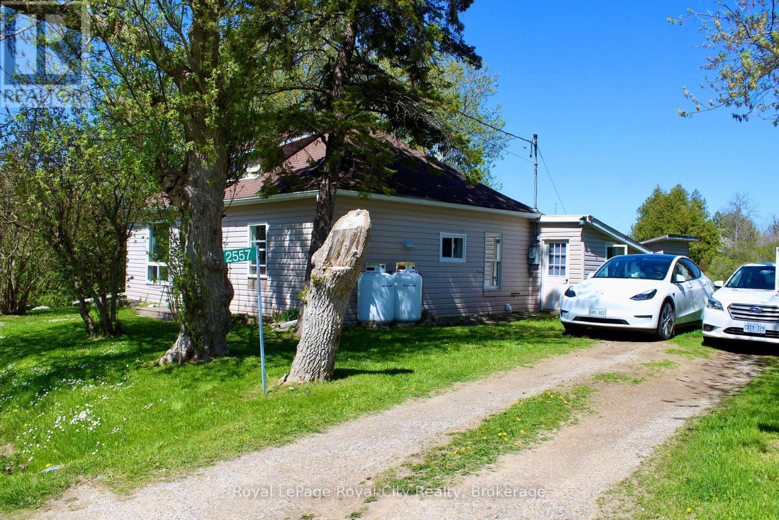 












2557 BRUCE 9 ROAD

,
Northern Bruce Peninsula,




Ontario
N0H1W0

