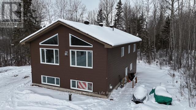 












522 HART ROAD

,
Callander,




Ontario
P0H1H0

