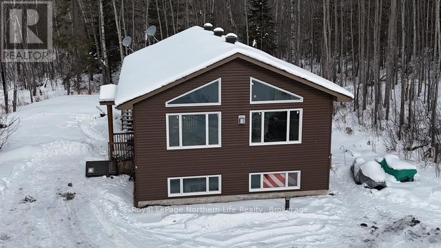 












522 HART ROAD

,
Callander,




Ontario
P0H1H0

