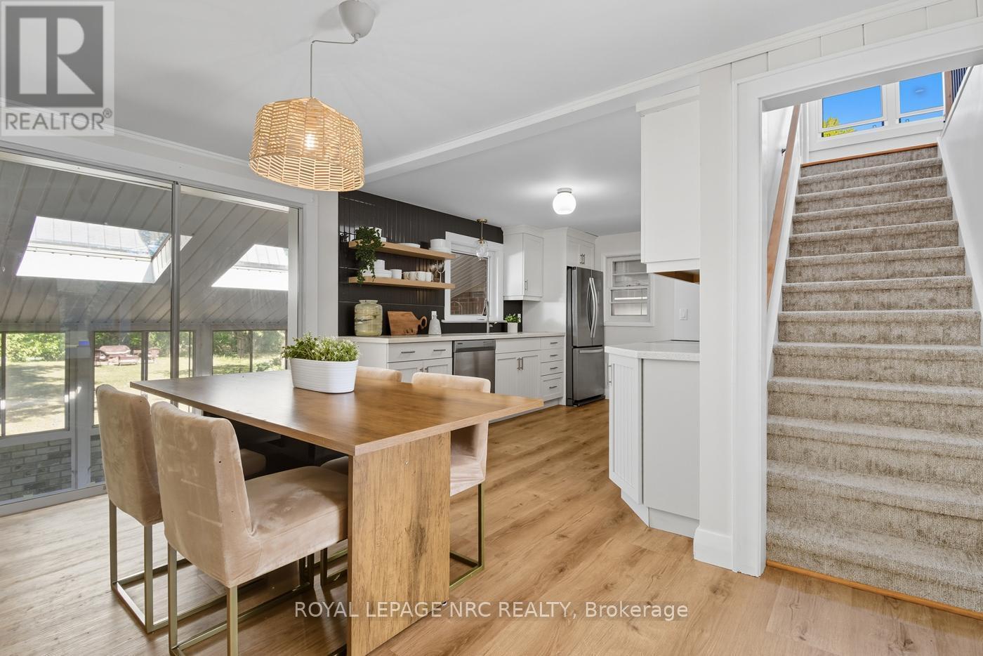 












3754 HIGHLAND DRIVE

,
Fort Erie (Ridgeway),




Ontario
L0S1N0

