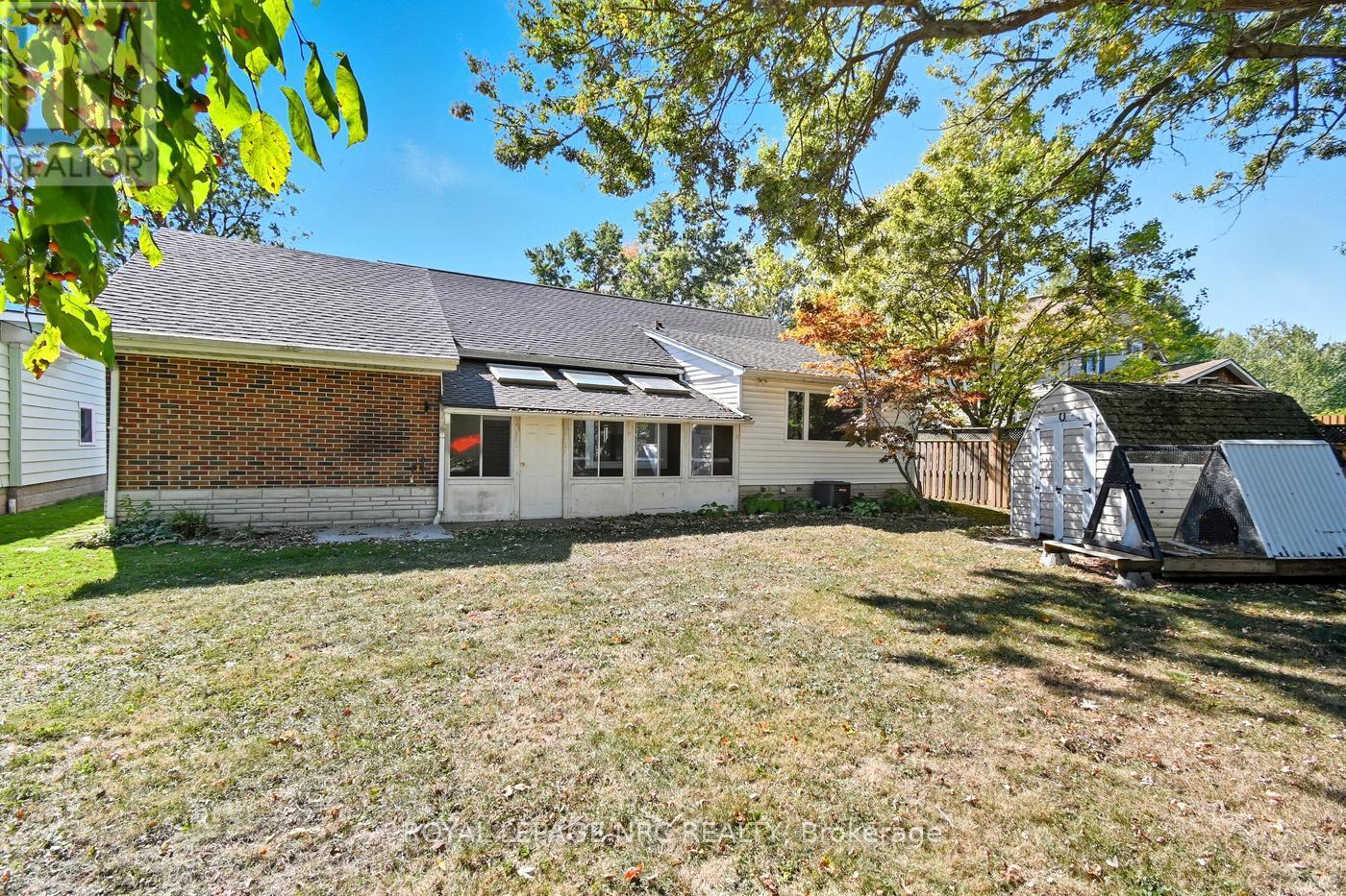 












3754 HIGHLAND DRIVE

,
Fort Erie (Ridgeway),




Ontario
L0S1N0

