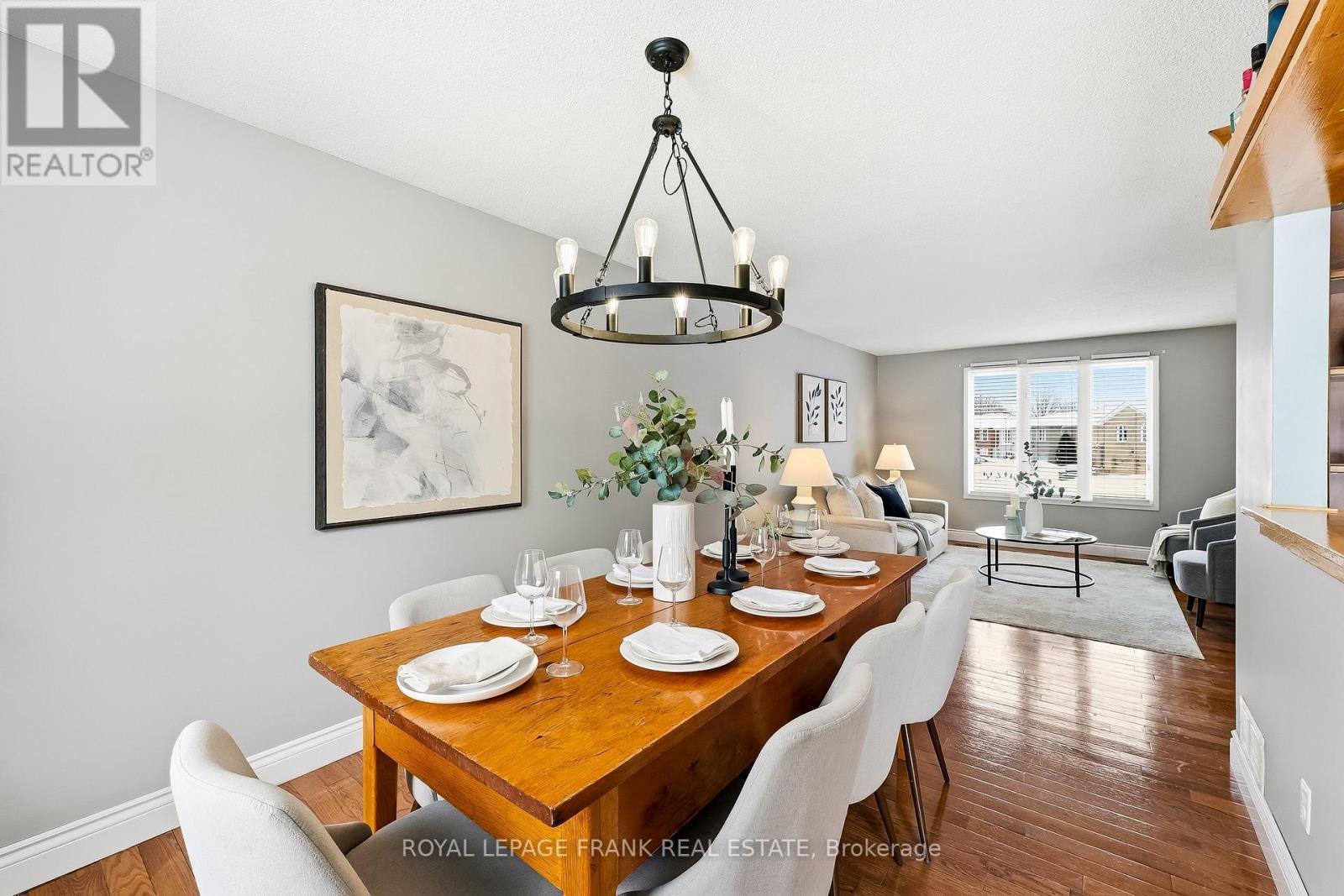 












8 RIDGEVIEW DRIVE

,
Scugog (Port Perry),




Ontario
L9L1G8

