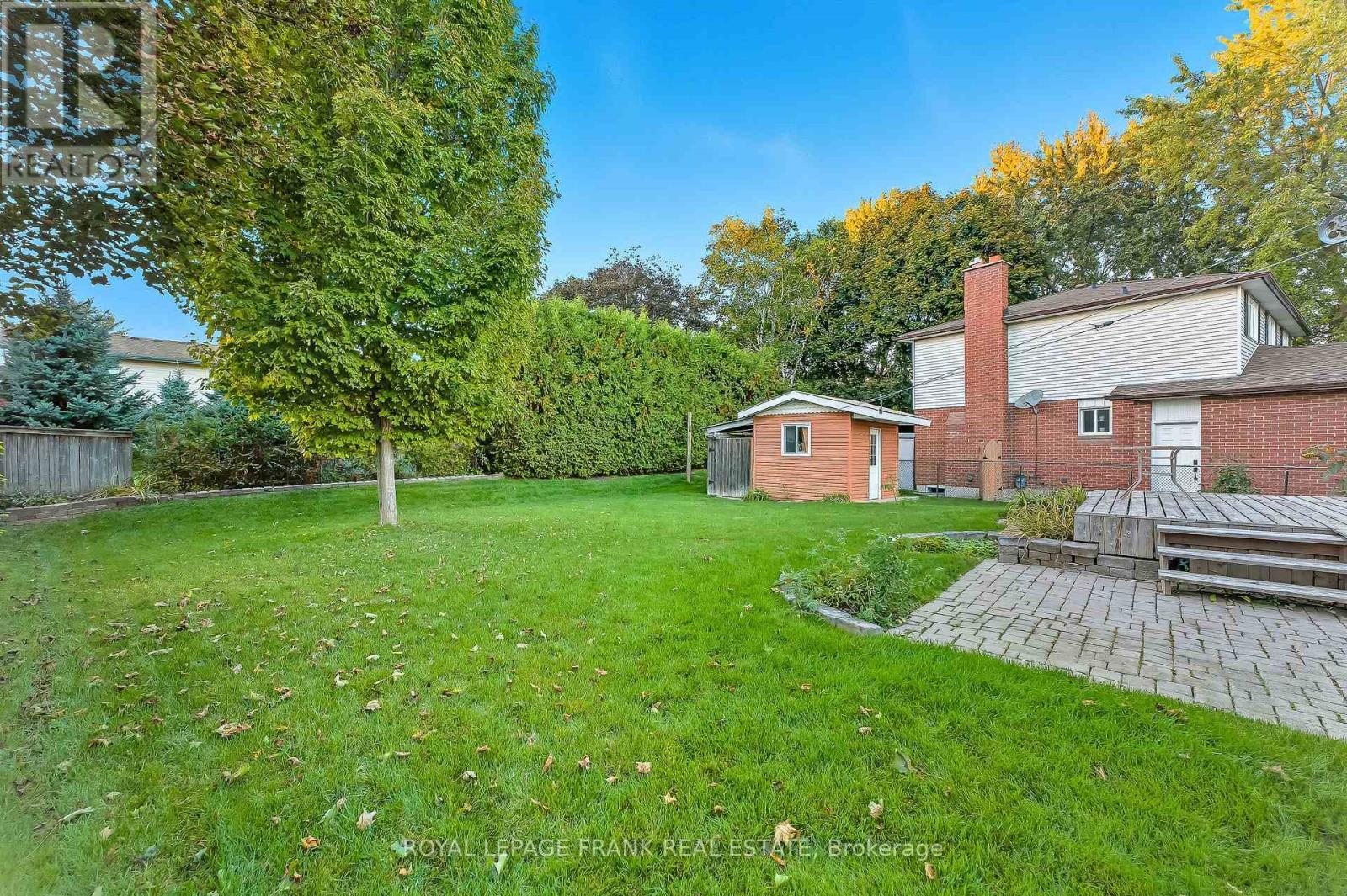 












8 RIDGEVIEW DRIVE

,
Scugog (Port Perry),




Ontario
L9L1G8

