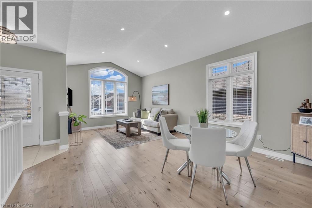 












20 SCHERTZBERG Lane

,
Brantford,




Ontario
N3T0B3

