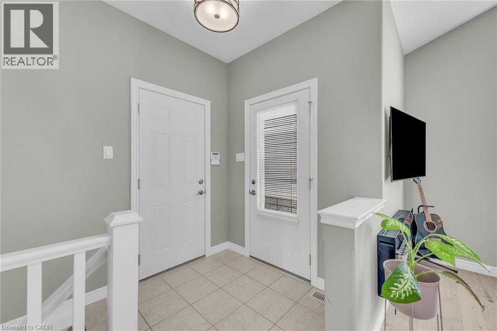 












20 SCHERTZBERG Lane

,
Brantford,




Ontario
N3T0B3

