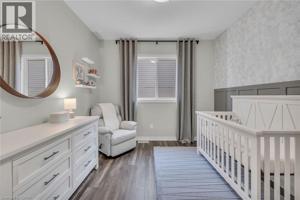 












20 SCHERTZBERG Lane

,
Brantford,




Ontario
N3T0B3

